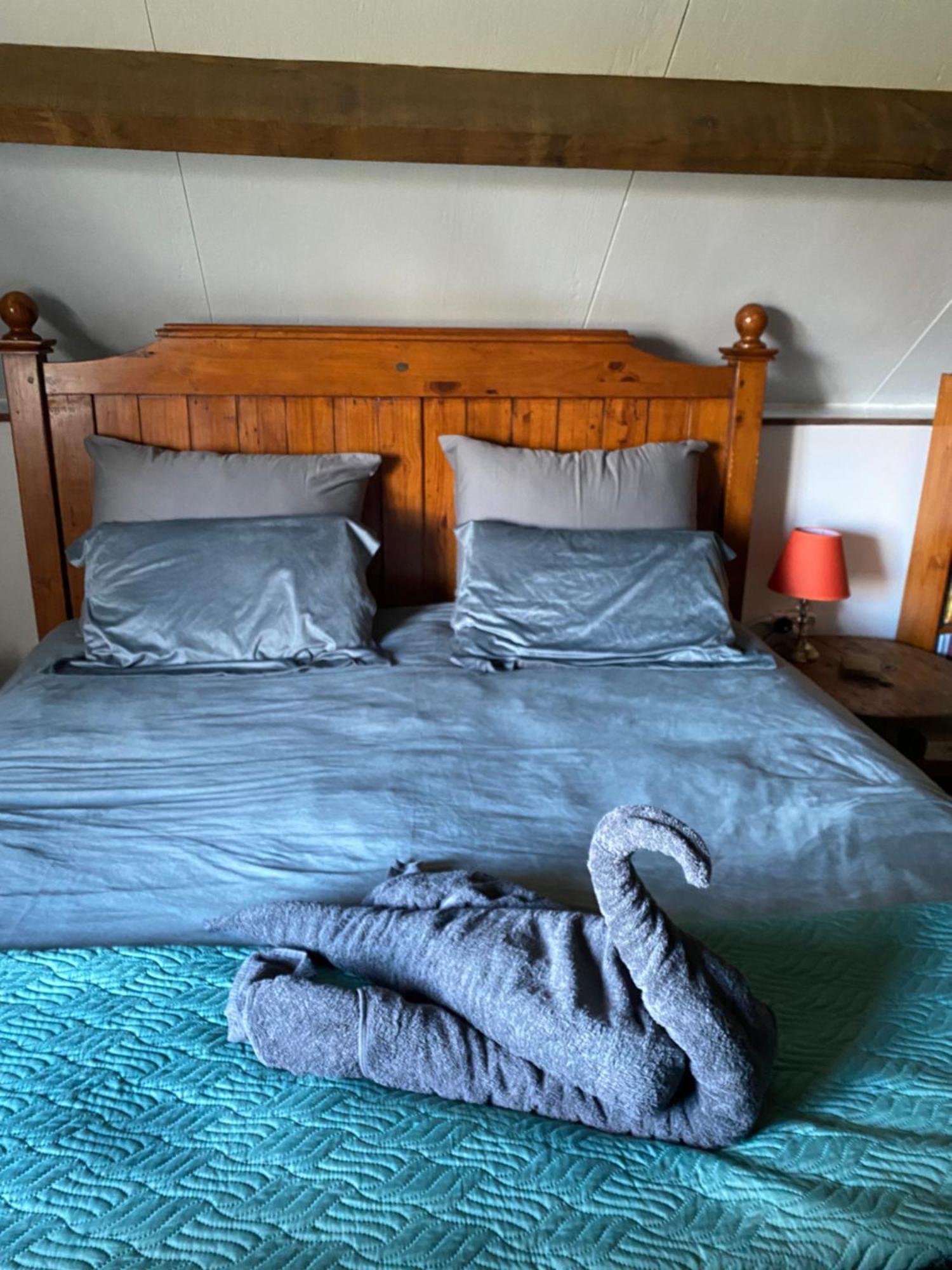 Spacious, Rustic Studio Space For 2 Persons Saint-Cyr-du-Bailleul Exteriér fotografie